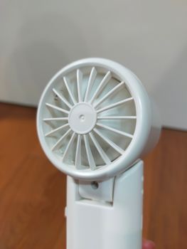 H28　背面